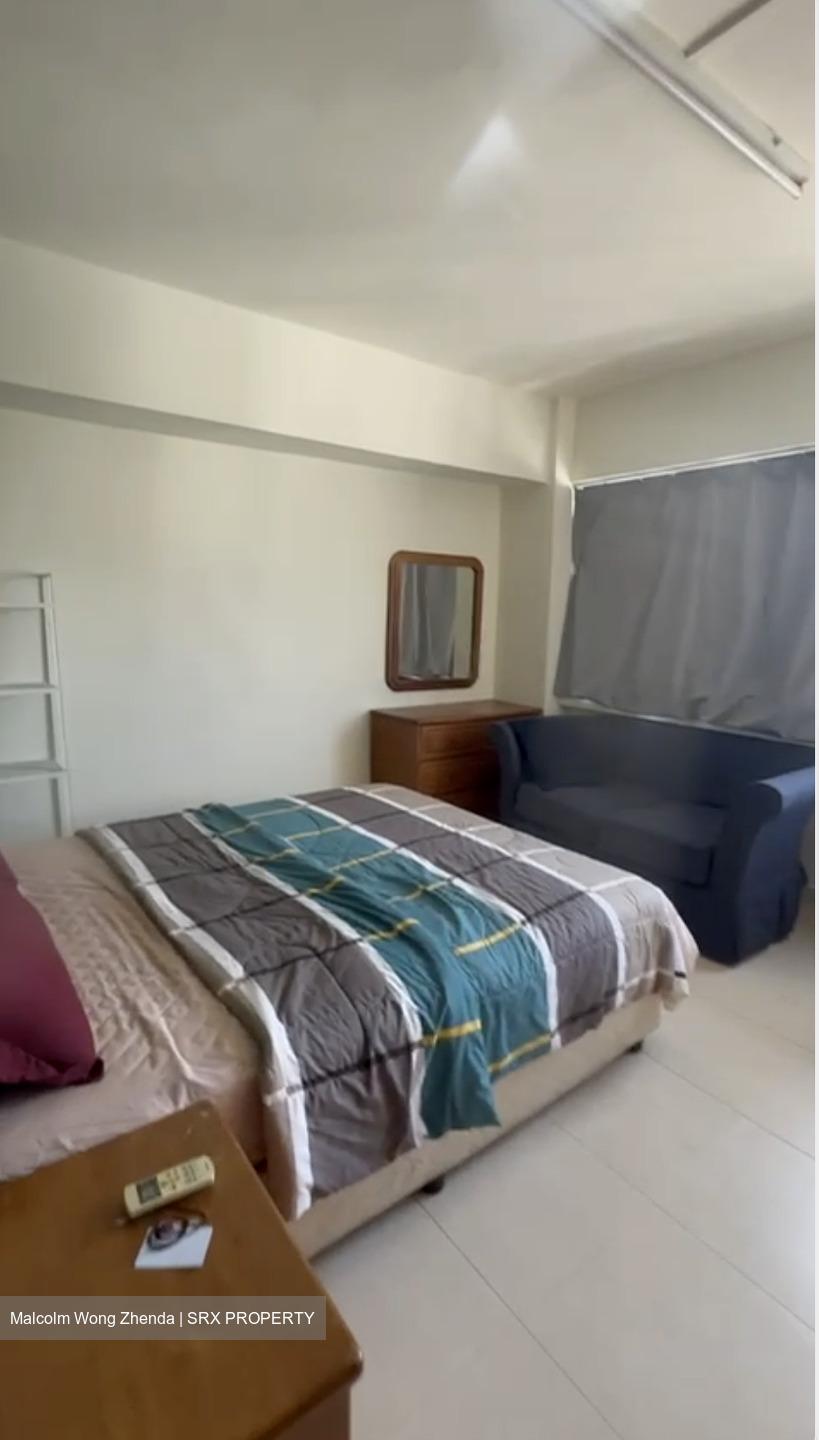 Lucky Plaza (D9), Apartment #535445051